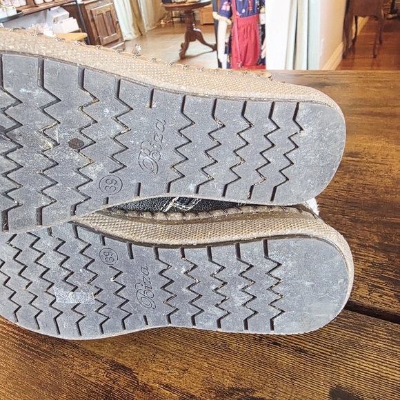 Plaid Lace-Up Winter Boots - Picture 4 of 4